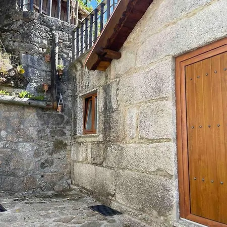 Willa Petra'S House Geres Zewnętrze zdjęcie